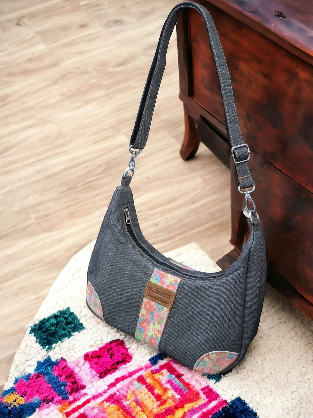 Maria-Casual Handy Bag