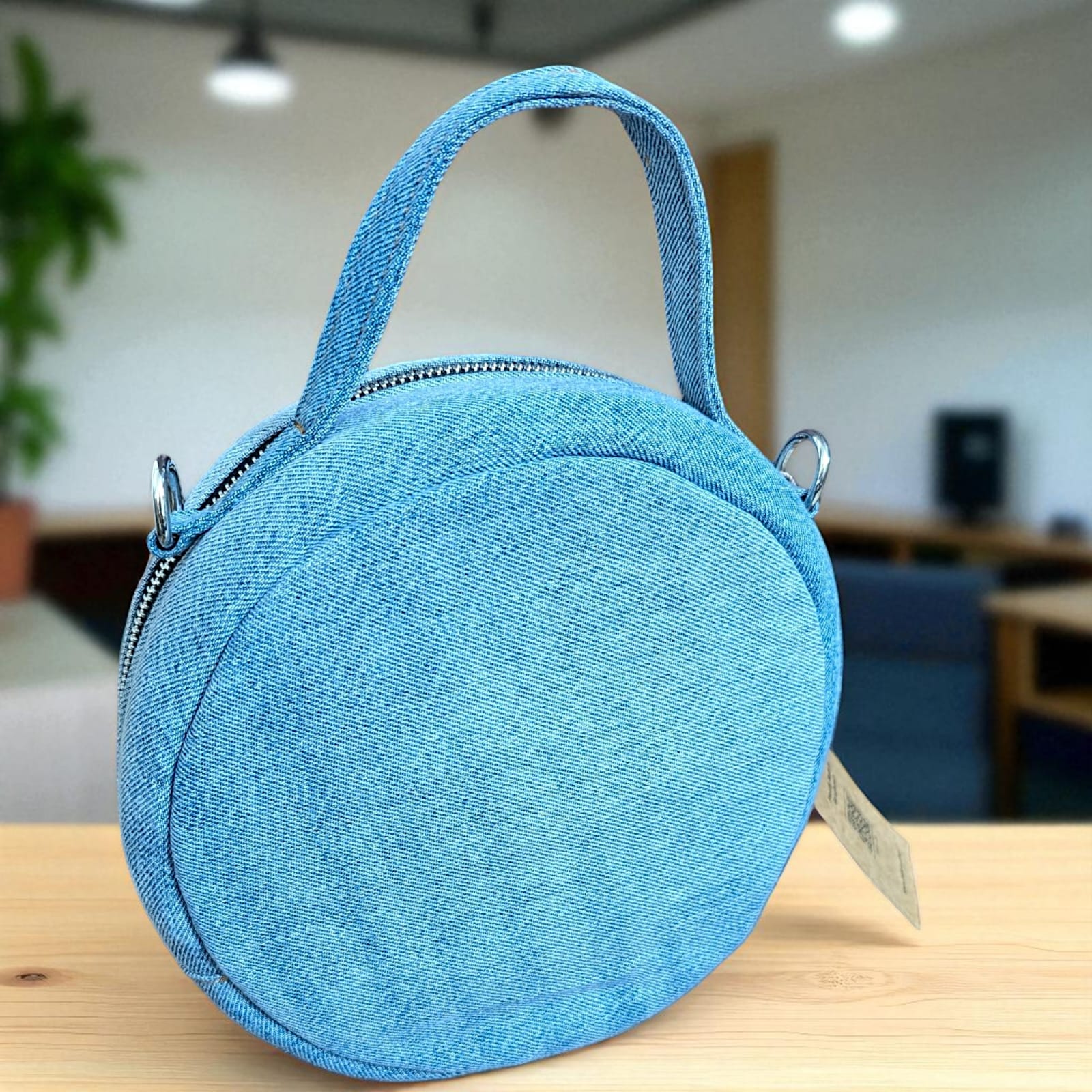 Round Bag- Trendy Look with Ample Space