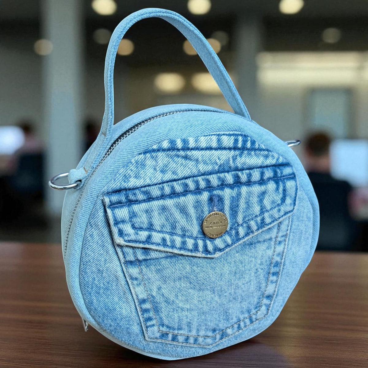 Round Bag- Trendy Look with Ample Space