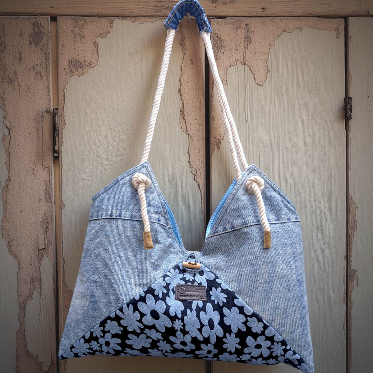 Unique Trendy Bag-Mikasa
