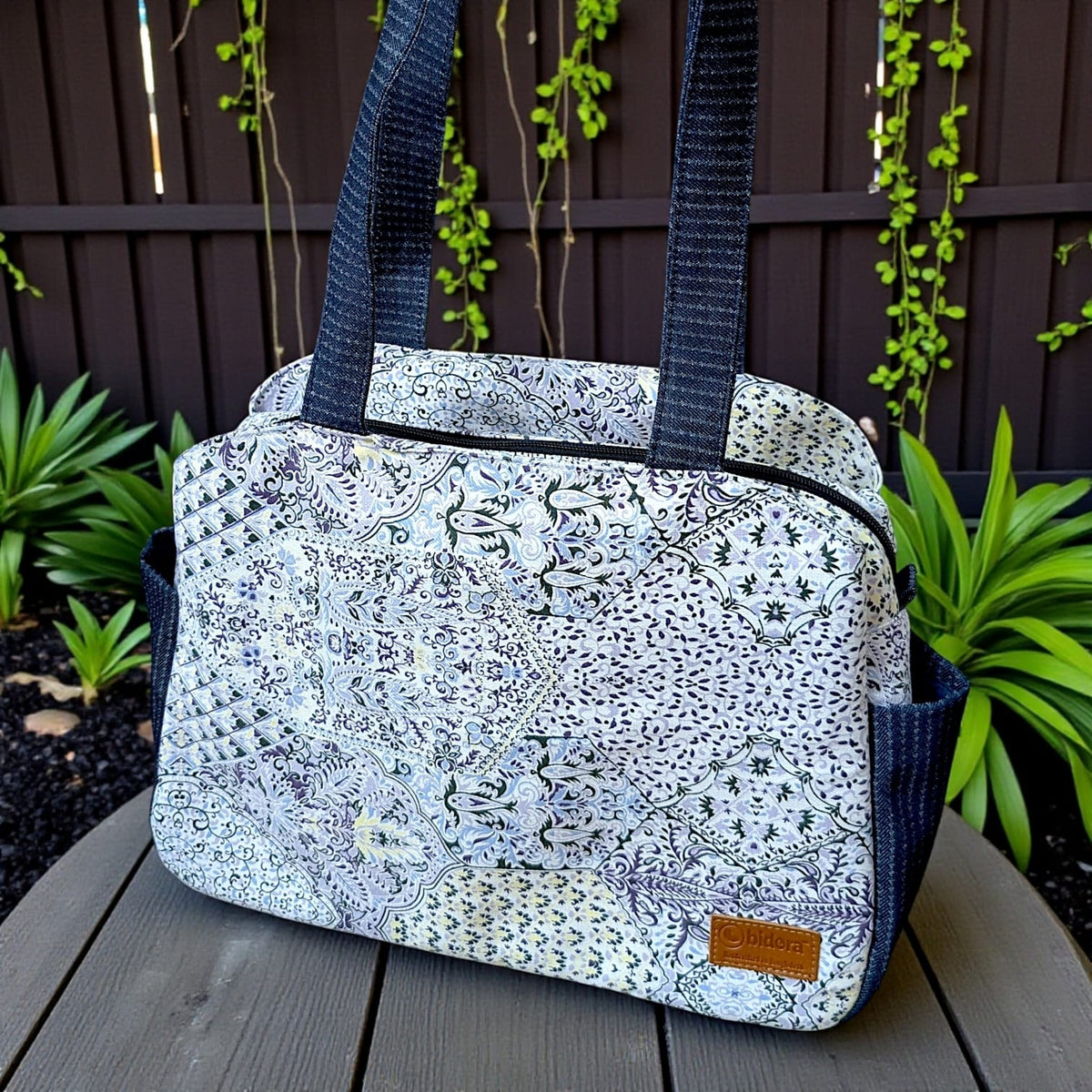 Gardenia- 3 chambers Tote Bag